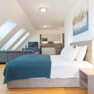 Triester Apartman
