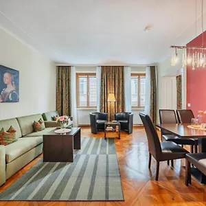  Appartamento Serviced Josefstadt