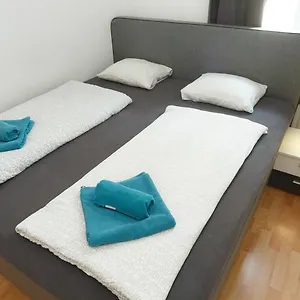  Appartamento In Near Schoenbrunn & Westbahnhof - Keyless Check-in