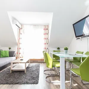  Appartamento Karmeliter Flat | Contactless Check-in