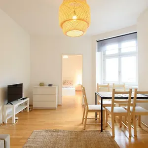 Living 1090 Vienne